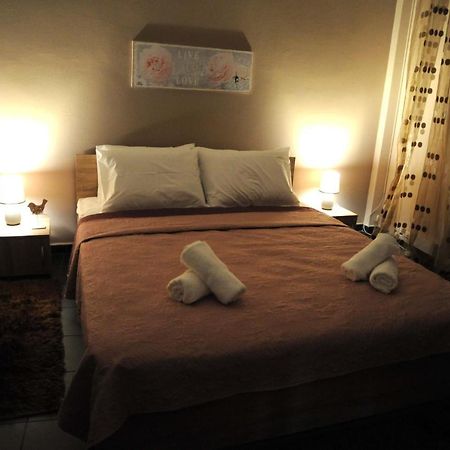 Kavala'S Central Apartment Екстер'єр фото