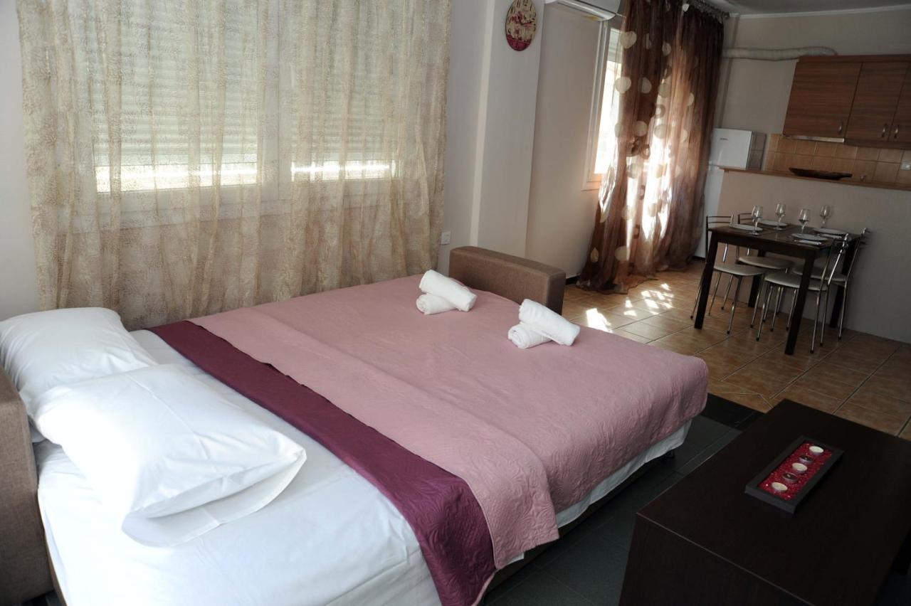 Kavala'S Central Apartment Екстер'єр фото