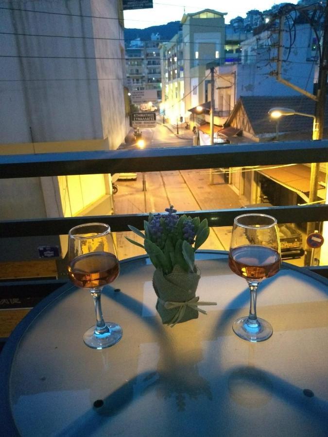 Kavala'S Central Apartment Екстер'єр фото
